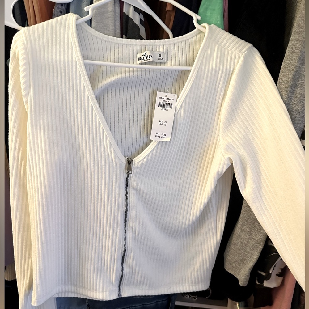 Hollister Cropped Zip Cardigan NWT